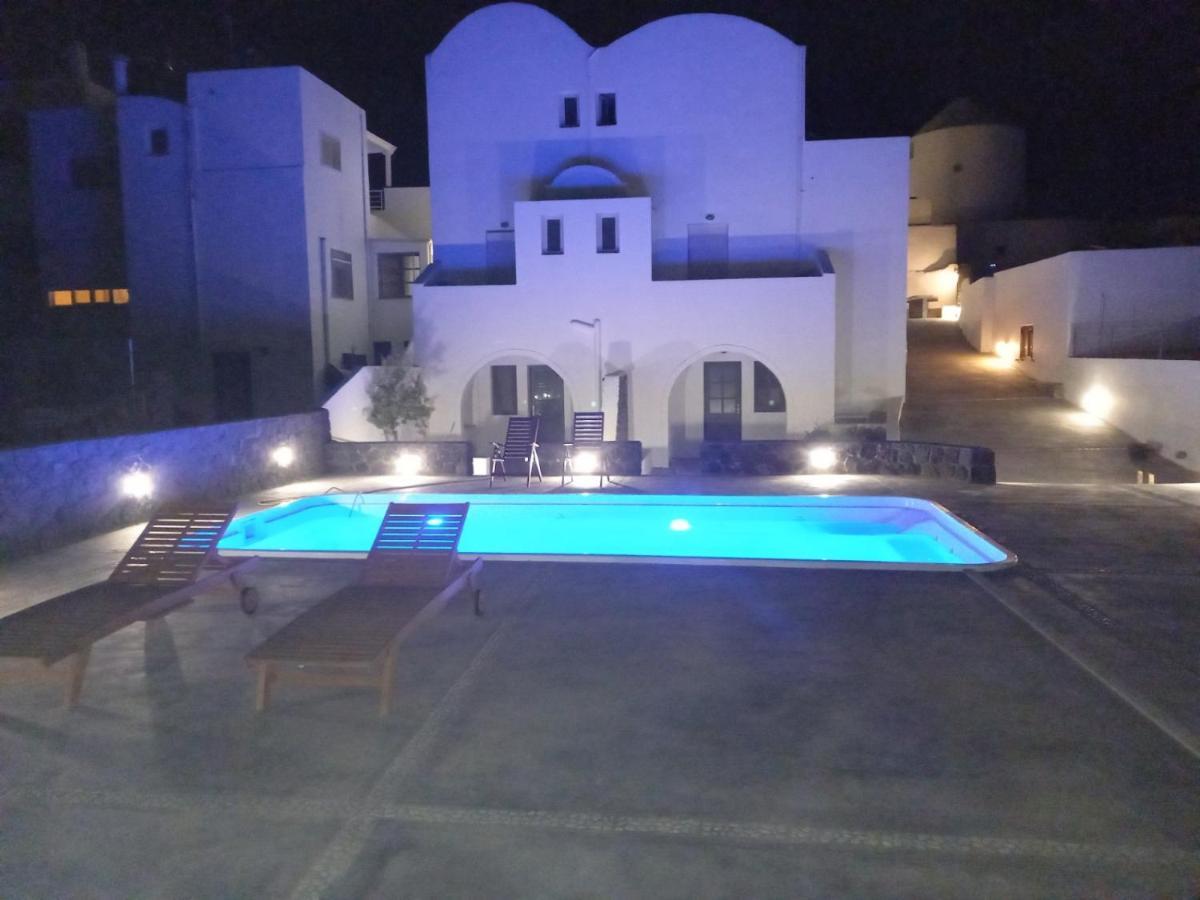 Ianthe Apartments & Villa Oía Exteriör bild