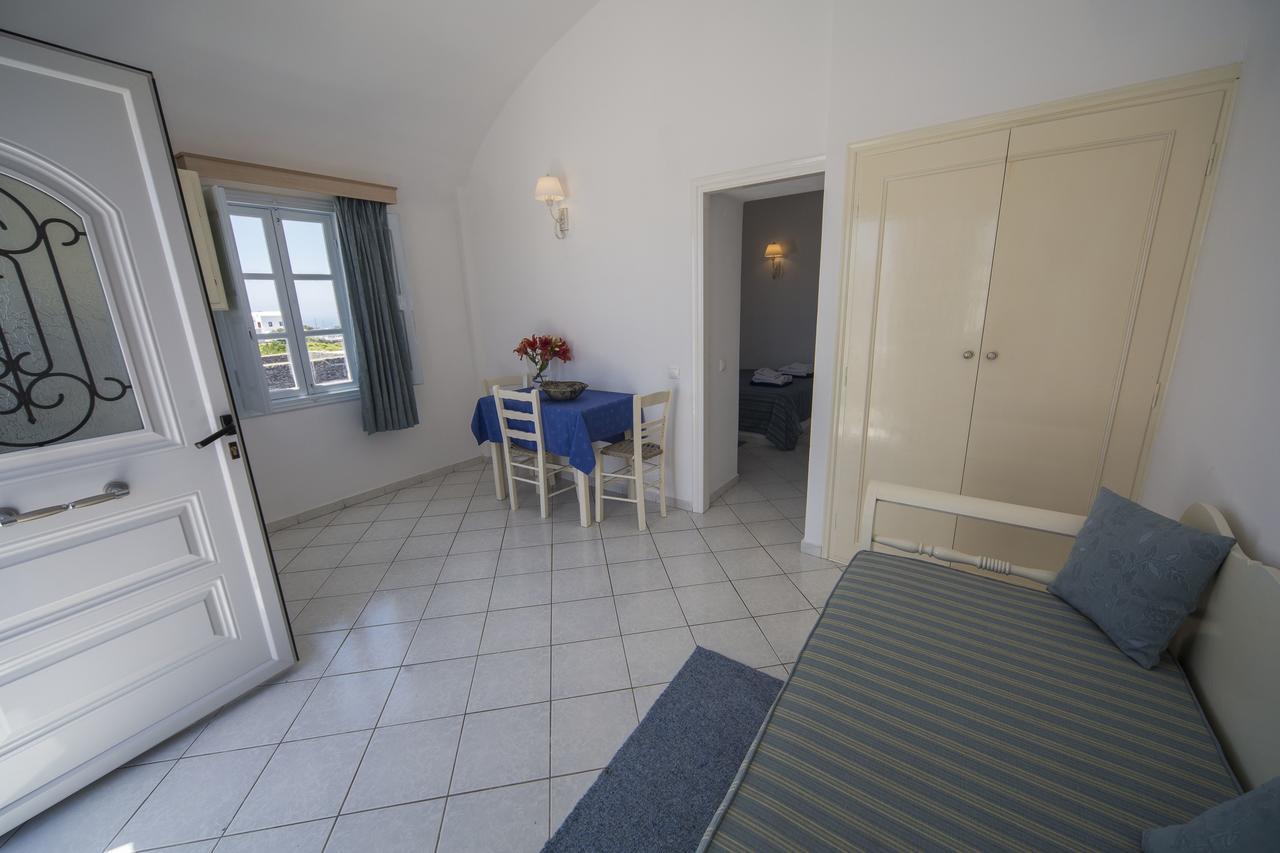 Ianthe Apartments & Villa Oía Exteriör bild